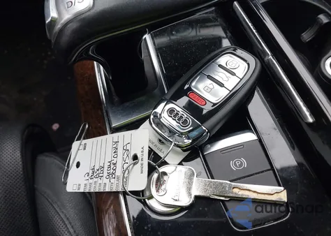 2012 Audi A8 L 4.2 из США, поврежденный, VIN WAURVAFD2CN019761